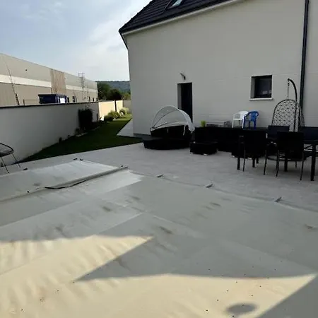 Belle Maison Avec Piscine Chauffee Sans Vis-a-vis Caudebec-les-Elbeuf