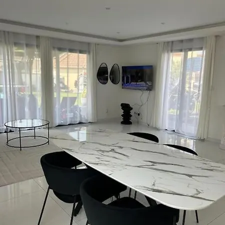 Σπίτι διακοπών Belle Maison Avec Piscine Chauffee Sans Vis-a-vis *