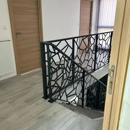 Belle Maison Avec Piscine Chauffee Sans Vis-a-vis *