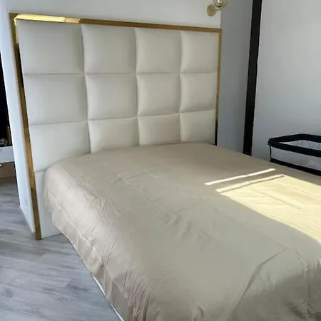 Belle Maison Avec Piscine Chauffee Sans Vis-a-vis * Caudebec-les-Elbeuf