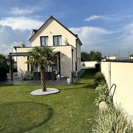 Belle Maison Avec Piscine Chauffee Sans Vis-a-vis Σπίτι διακοπών