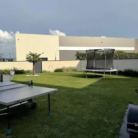 Vakantiehuis Belle Maison Avec Piscine Chauffee Sans Vis-a-vis