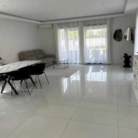 Σπίτι διακοπών Belle Maison Avec Piscine Chauffee Sans Vis-a-vis