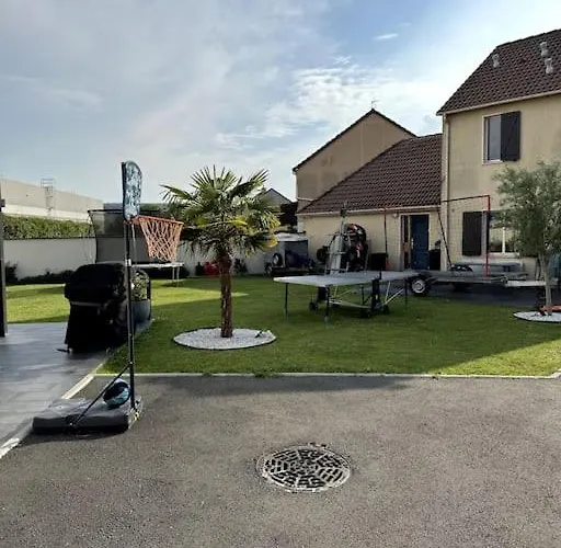 Belle Maison Avec Piscine Chauffee Sans Vis-a-vis